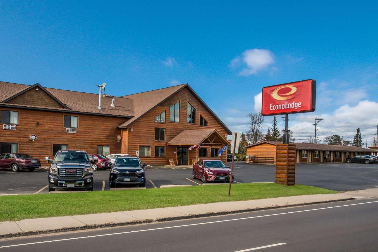 Econo Lodge Rice Lake Eksteriør billede
