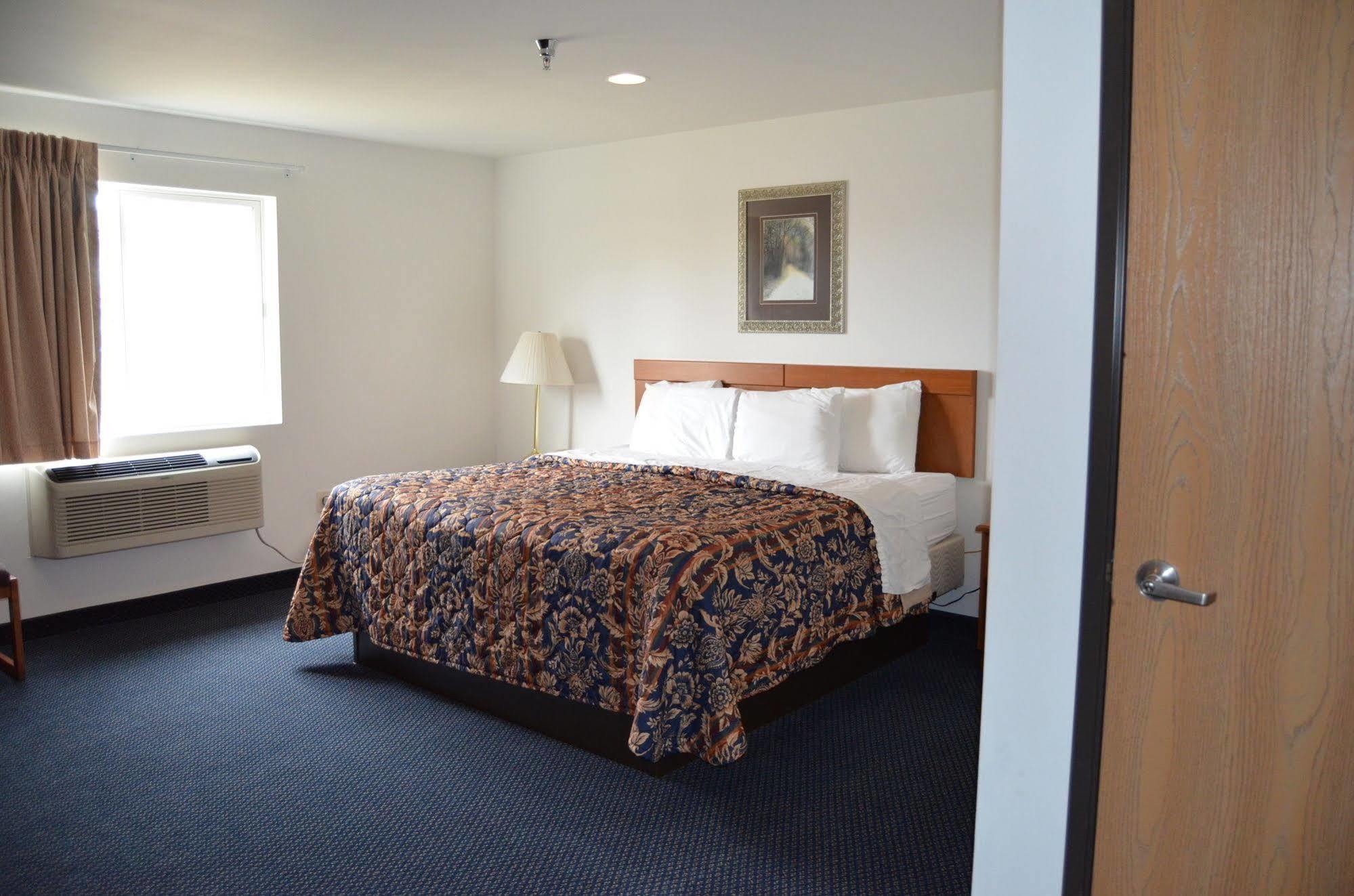 Econo Lodge Rice Lake Eksteriør billede